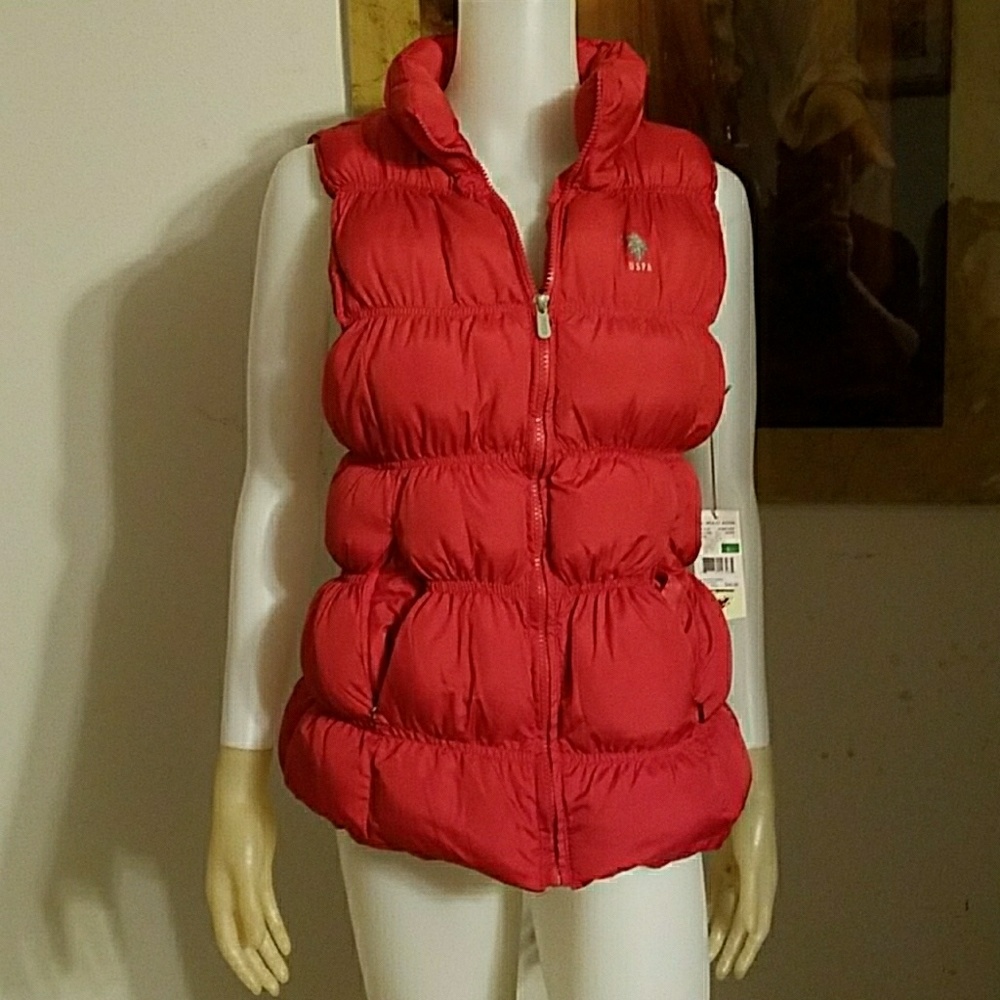 Women's Vibrant Red Puffer Vest